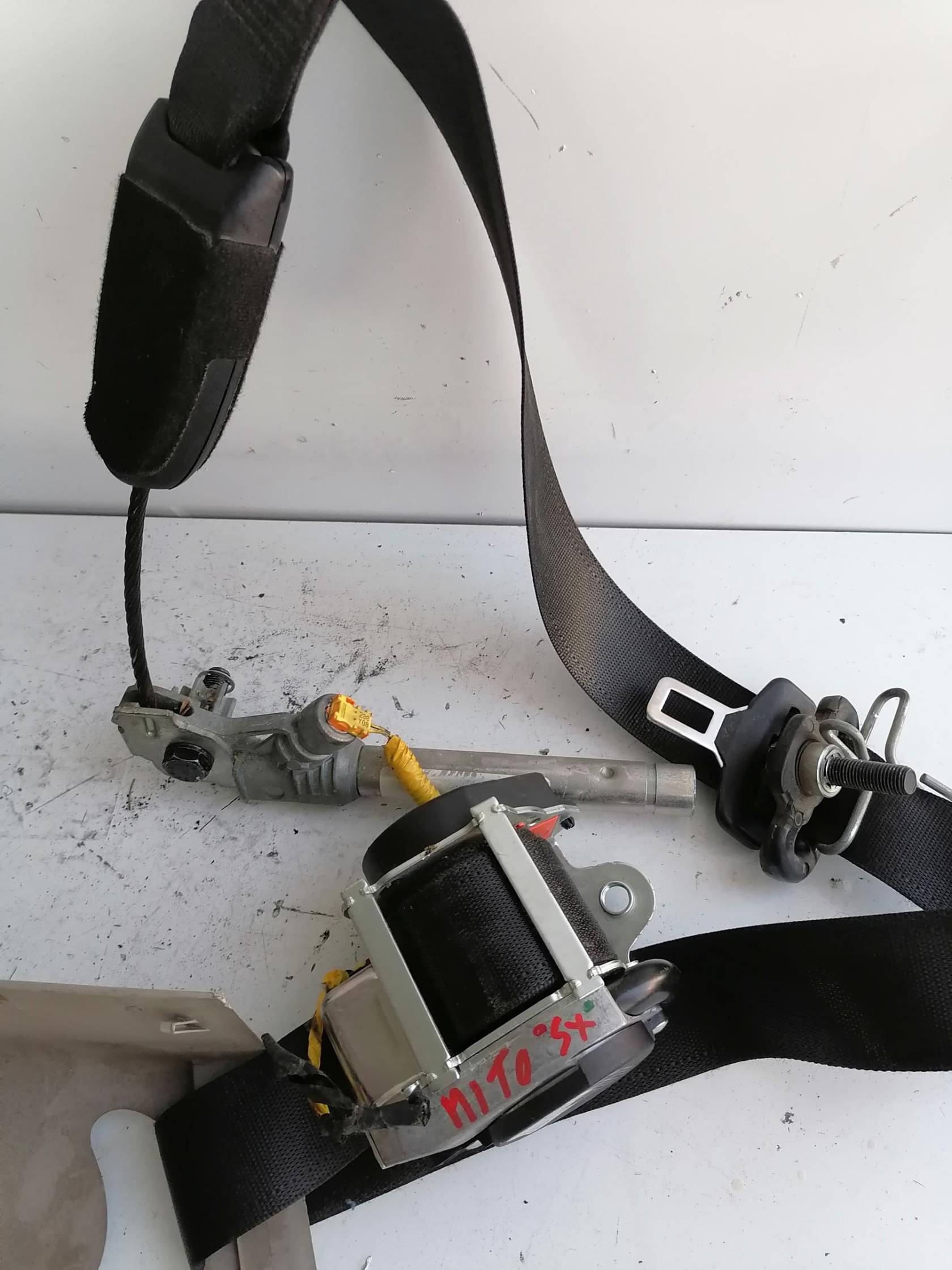 Cintura di sicurezza ant. sx.